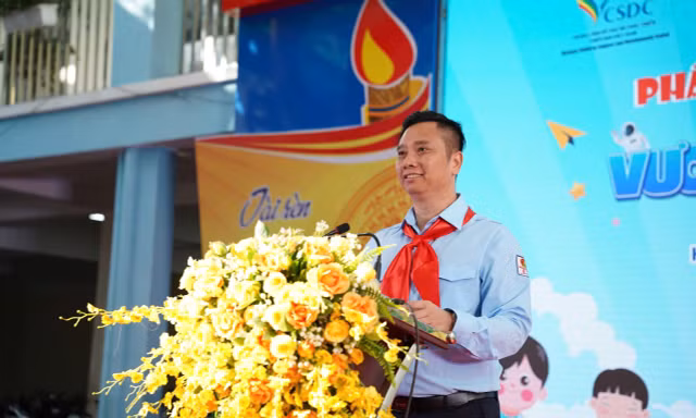 Phát động chương trình 'Vươn cao ước mơ' năm học 2025 - 2026