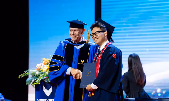 Lễ tốt nghiệp VinUni 2026: Bản phác thảo mô hình đại học của tương lai