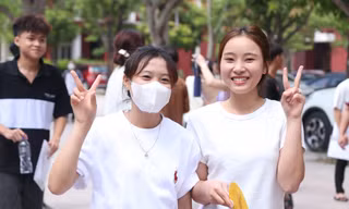 Thủ khoa khối C00 toàn quốc là học sinh Nghệ An 