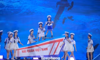 Biển Việt Nam - Hành trình không gian xanh