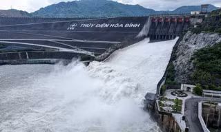 Khẩn trương hạ thấp mực nước các hồ thủy lợi trước giờ bão đổ bộ 