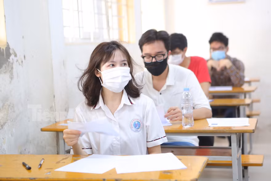 Hôm nay, thí sinh bắt đầu điều chỉnh nguyện vọng 'nháp'
