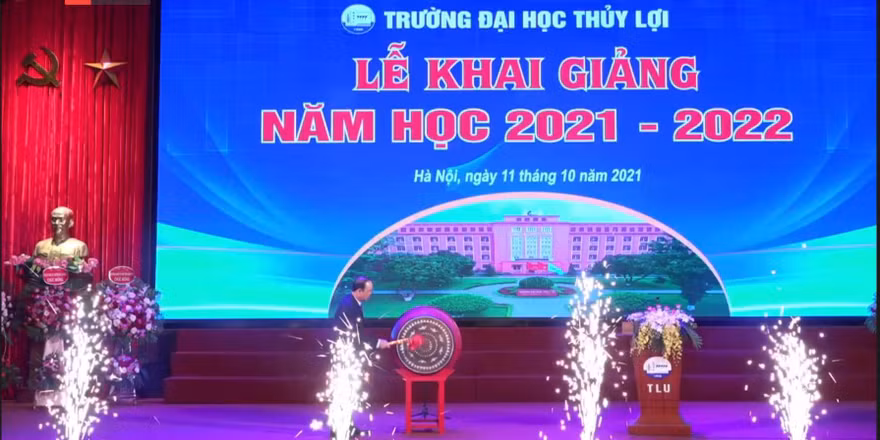 Trường đại học vinh danh 39 thủ khoa đầu vào các ngành 