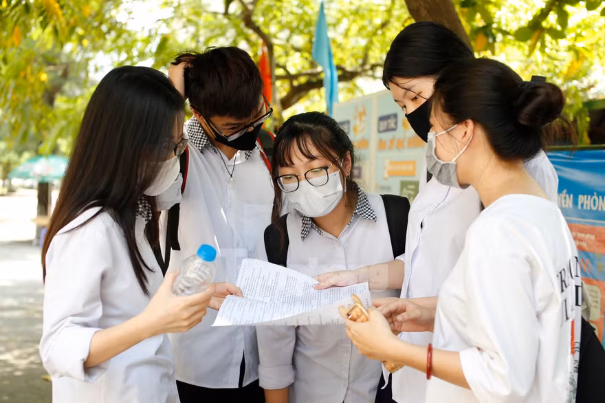 Điểm chuẩn tuyển sinh 2021: Vì sao các kỷ lục liên tục được xác lập?