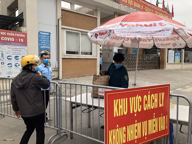 Xem xét cho cách ly F1 tại nhà trên toàn quốc