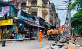 Hà Nội: Giải tỏa chợ cóc tồn tại hàng chục năm tại khu vực giáp ranh hai phường