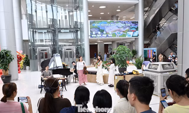 Bên trong Bệnh viện Bạch Mai cơ sở Ninh Bình sau 2 tuần hoạt động