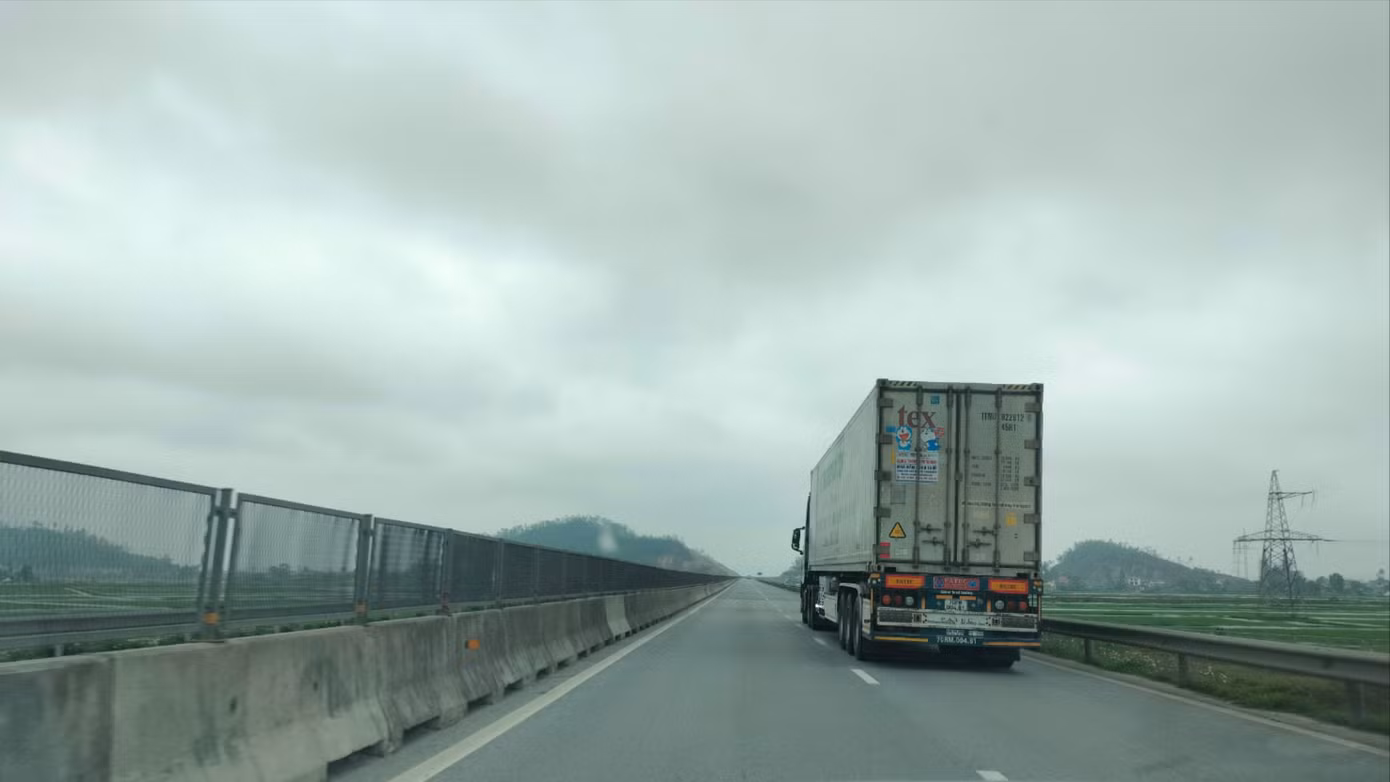 1000077353-1179.jpg