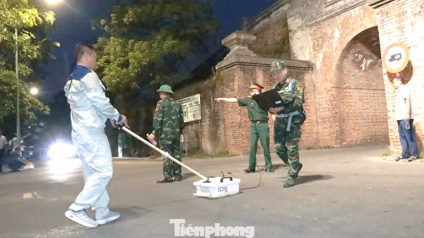 tp-c_7-ra-da-xuyen-dat.jpg
