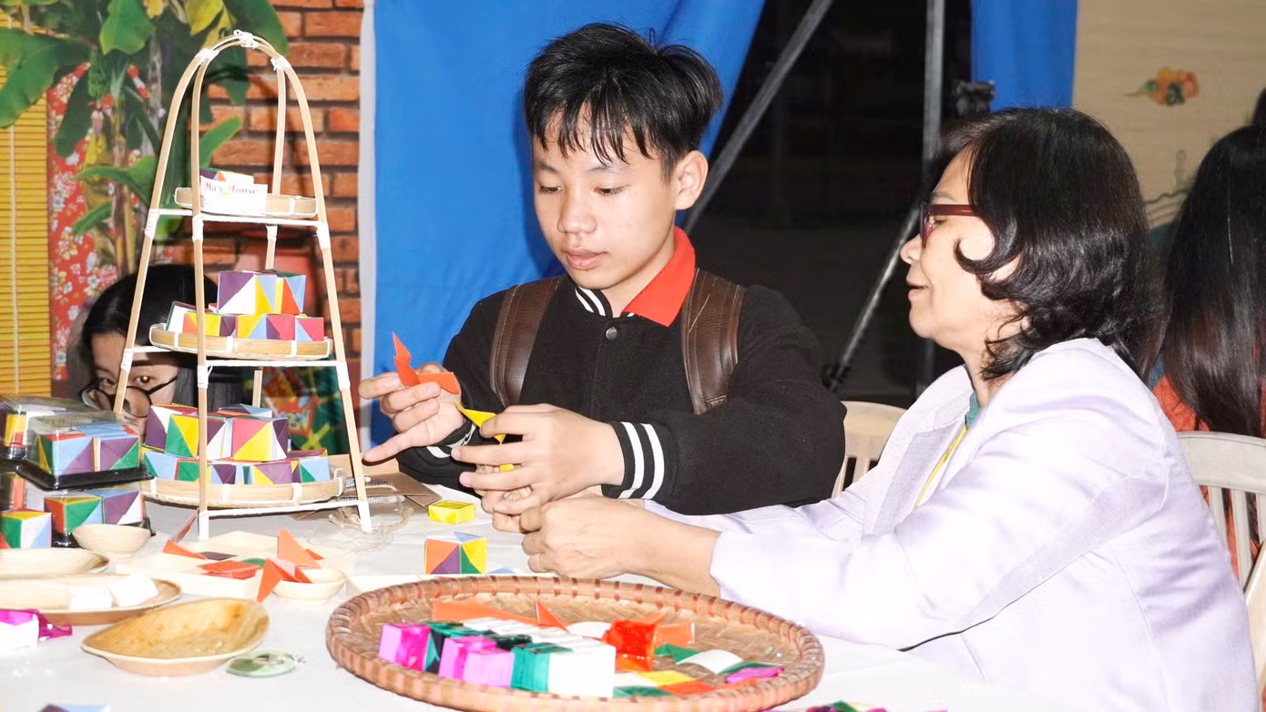 tet-yeu-thuong3.jpg