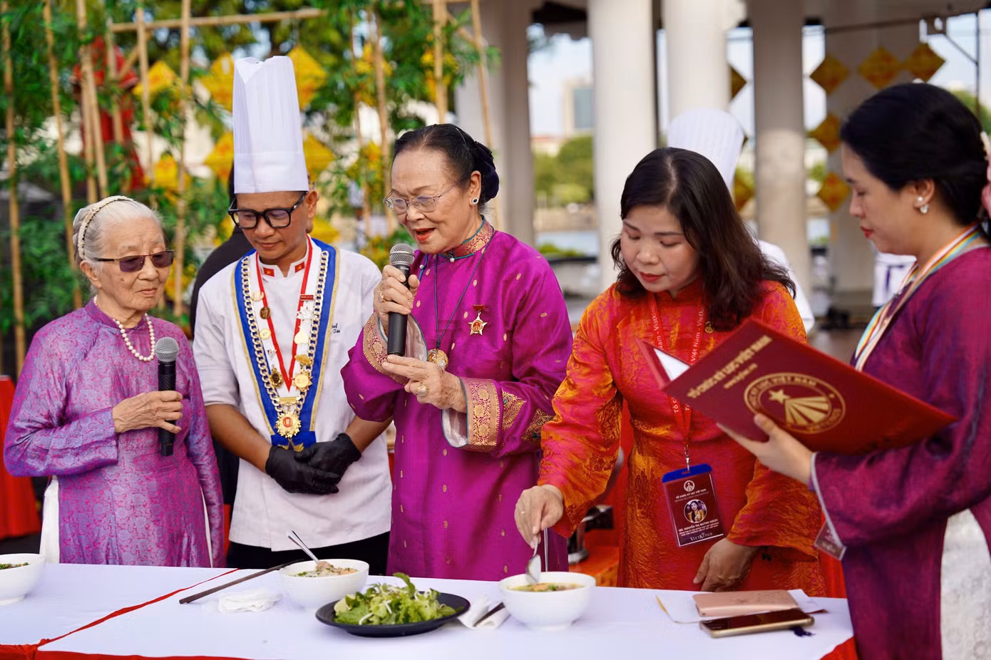 bun-bo-hue-11.jpg