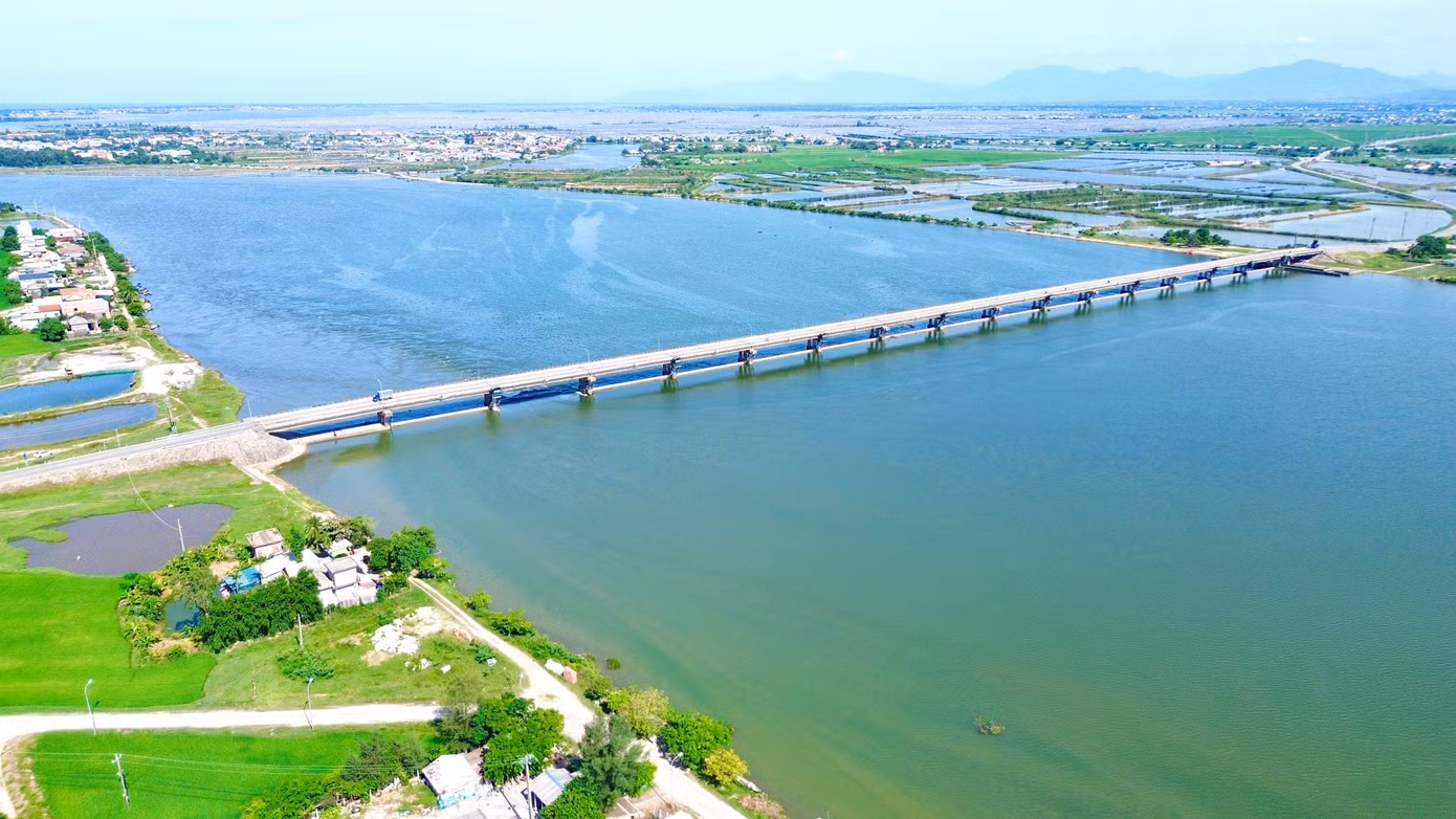8-sua-chua-dap-thao-long.jpg