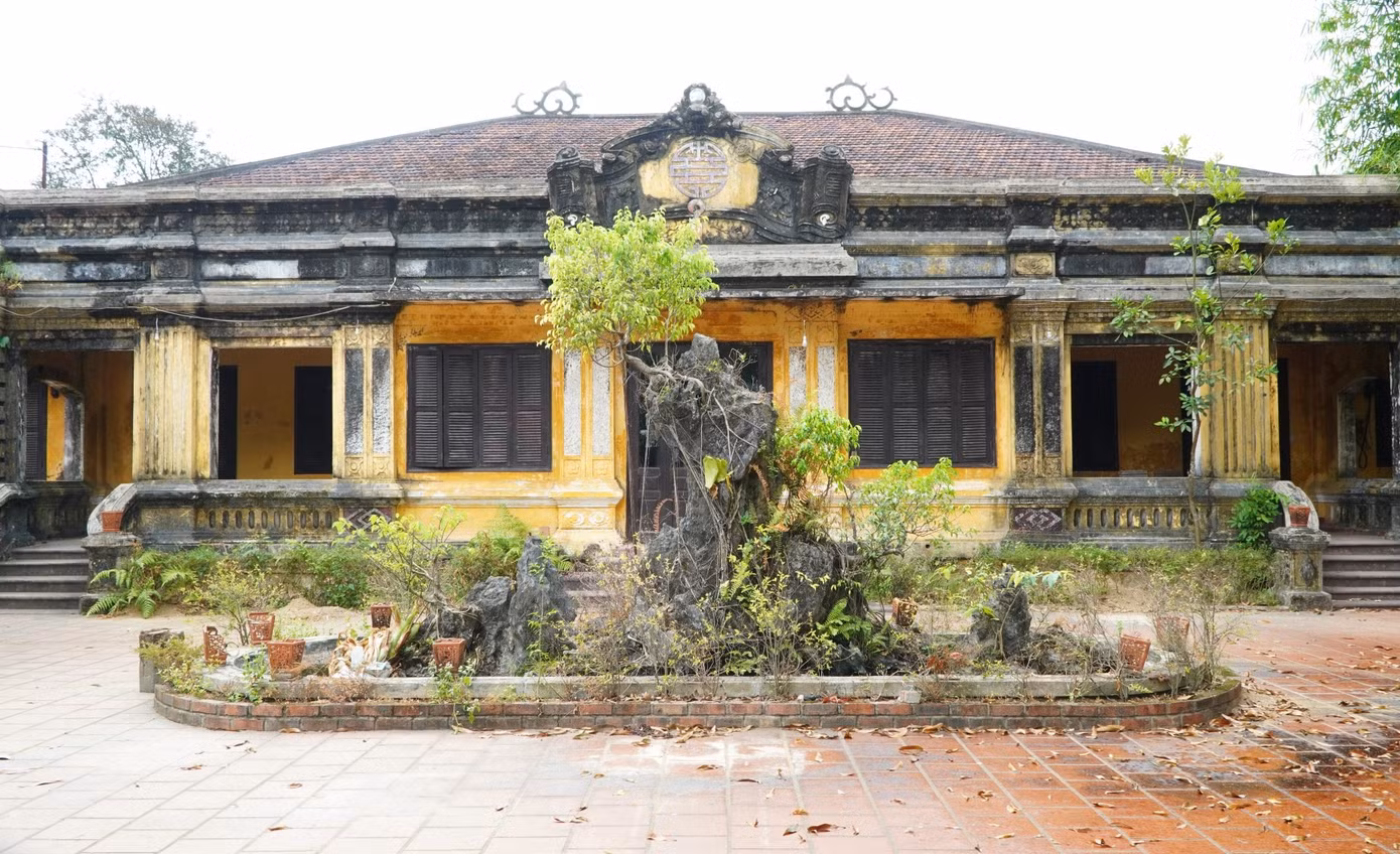 phu-phu-chinh-2.jpg