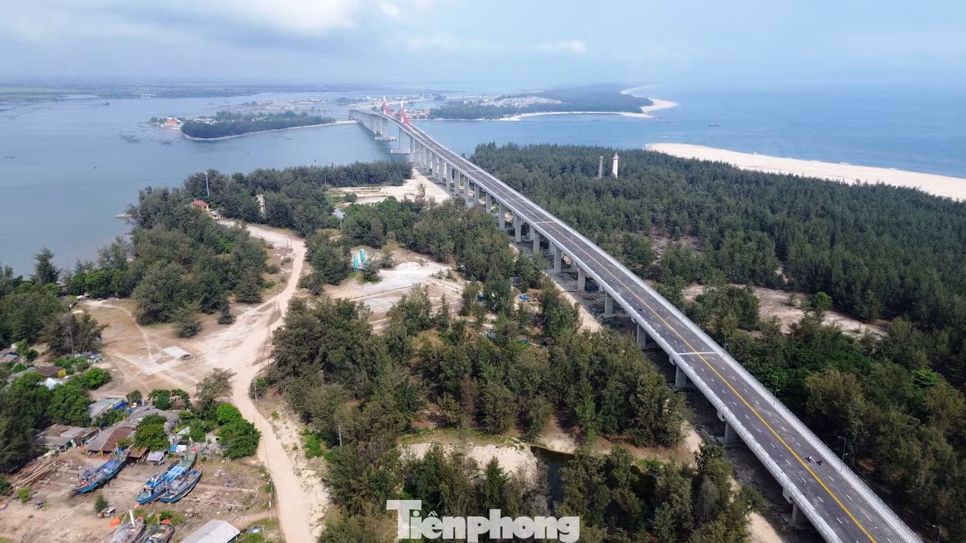 tp-1-cau-vuot-thuan-an-sap-thong-xe.jpg