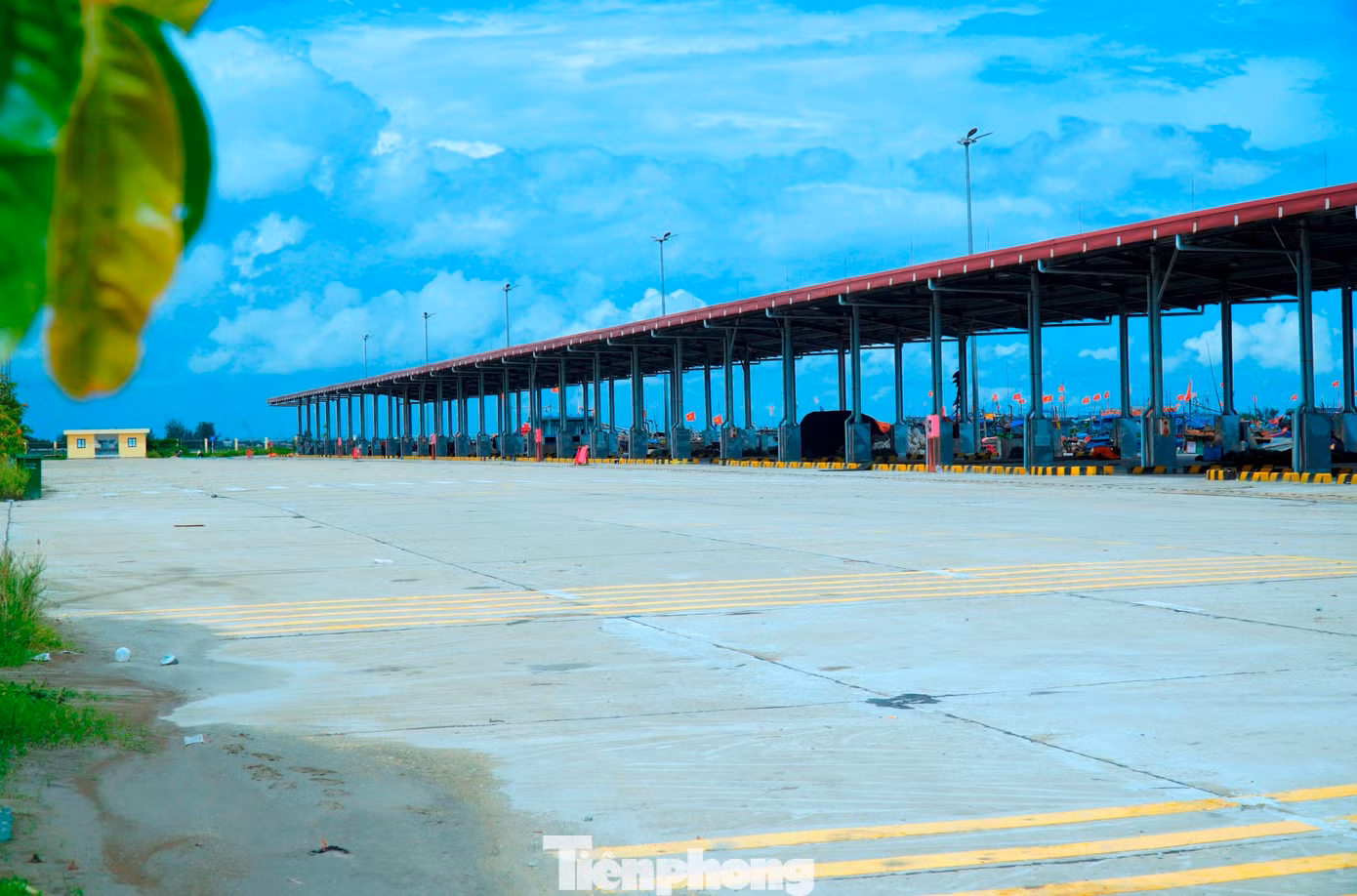 tp-2-cang-ca-thuan-an.jpg