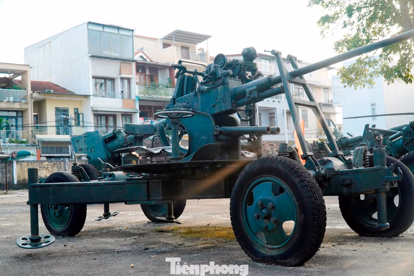 tp-8-xe-tang-bao-tang-muc-nat-2.jpg
