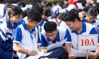 Hàng ngàn học sinh Trường THPT Thanh Hà (Hải Phòng) tham gia vòng sơ loại Unlock The IELTS 2025