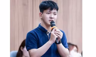 Nam sinh Đại học Đại Nam ghi dấu từ học bổng, công tác Đoàn đến những sân chơi trí tuệ