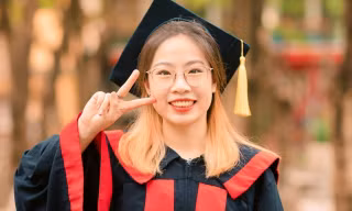 Bốn học bổng toàn phần, một giấc mơ lớn - Hành trình chinh phục khoa học của nữ sinh Việt