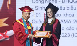Thủ khoa trường Ngoại thương: Thành công đến từ tư duy học đúng đắn