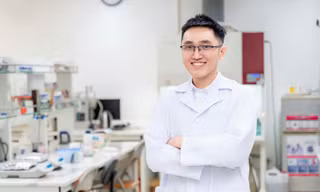 Từ Phenikaa đến Montreal: Nam sinh đạt học bổng thạc sĩ - tiến sĩ ngành Sinh học phân tử tại Canada