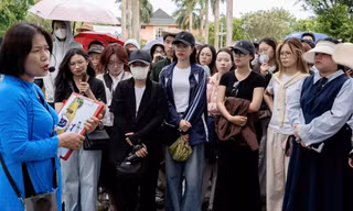 Ký ức tháng Bảy: Sinh viên Báo chí trở về Thành cổ Quảng Trị – nơi ghi dấu lịch sử hào hùng dân tộc