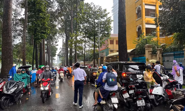 Thi vào lớp 10 TP.HCM: Sai sót trong đề thi môn chuyên Vật Lí được xử lý thế nào?