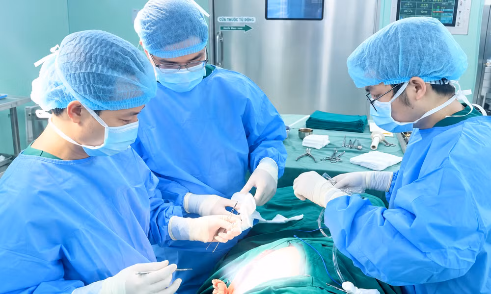 Bác sĩ chỉ cách nhận diện ung thư dạ dày giai đoạn sớm