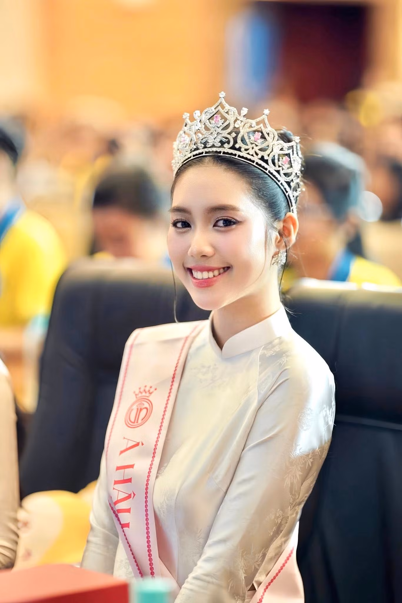 chau-anh-3.jpg