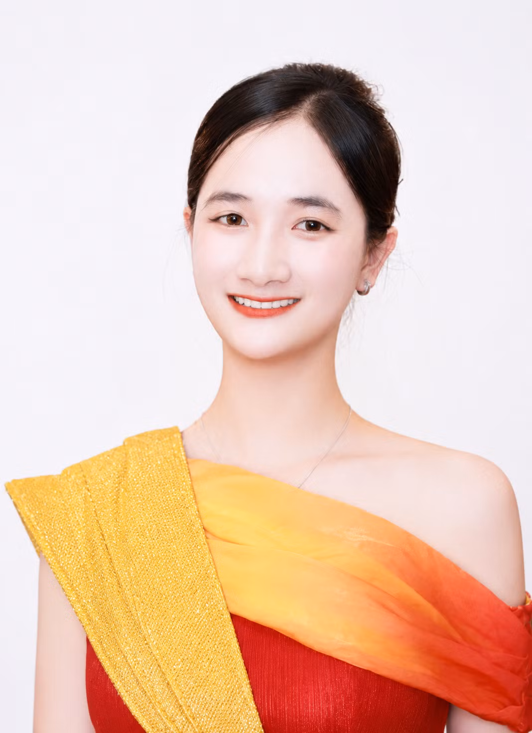 vu-thi-hang-nga.png