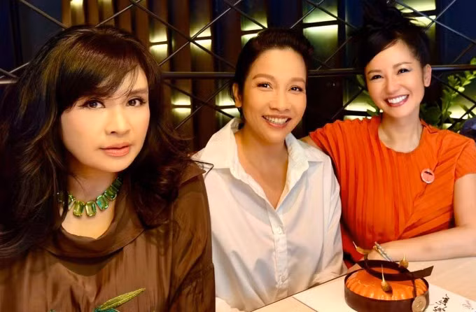 hong-nhung-3.jpg