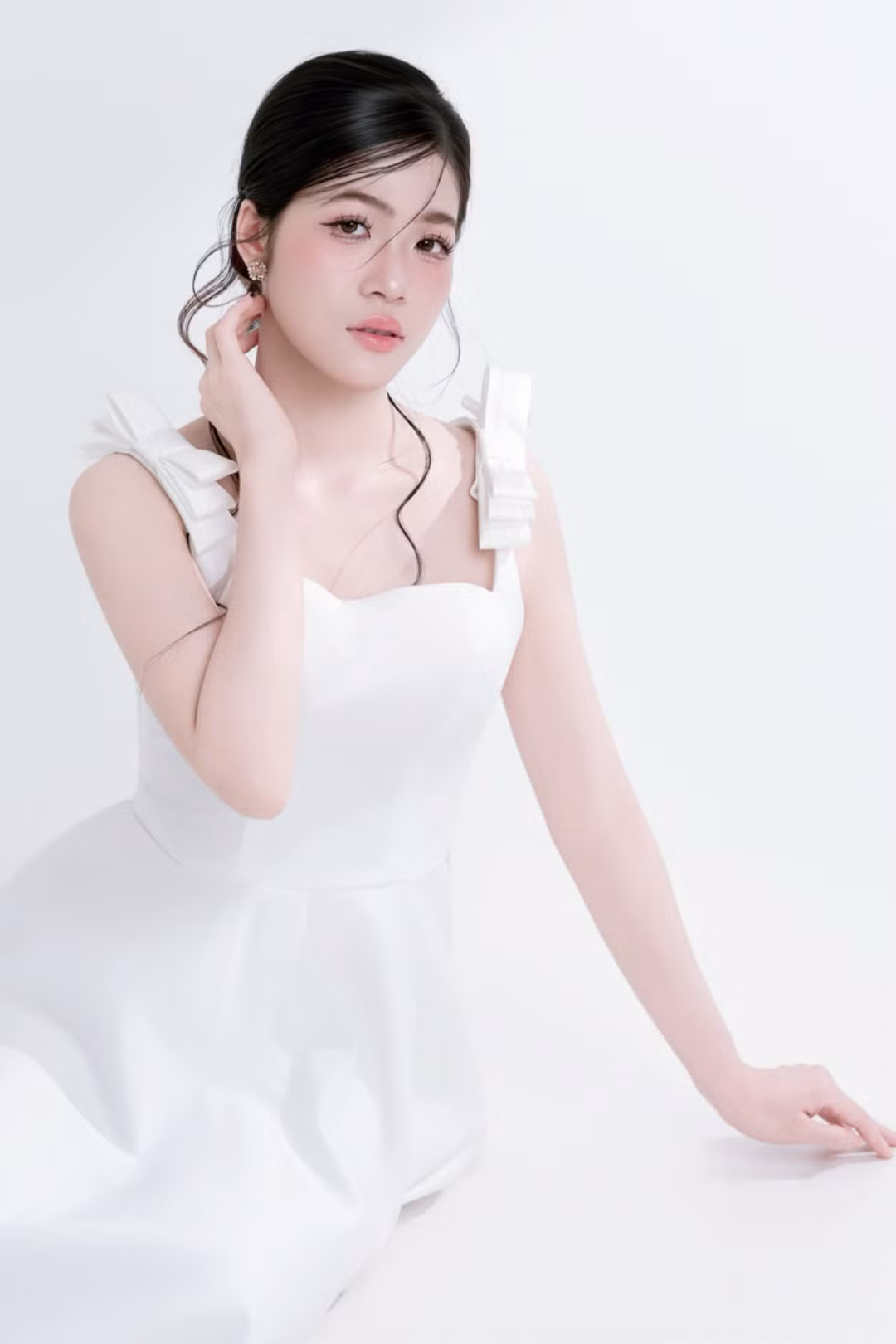 ha-thi-phuong-thao-1559.png