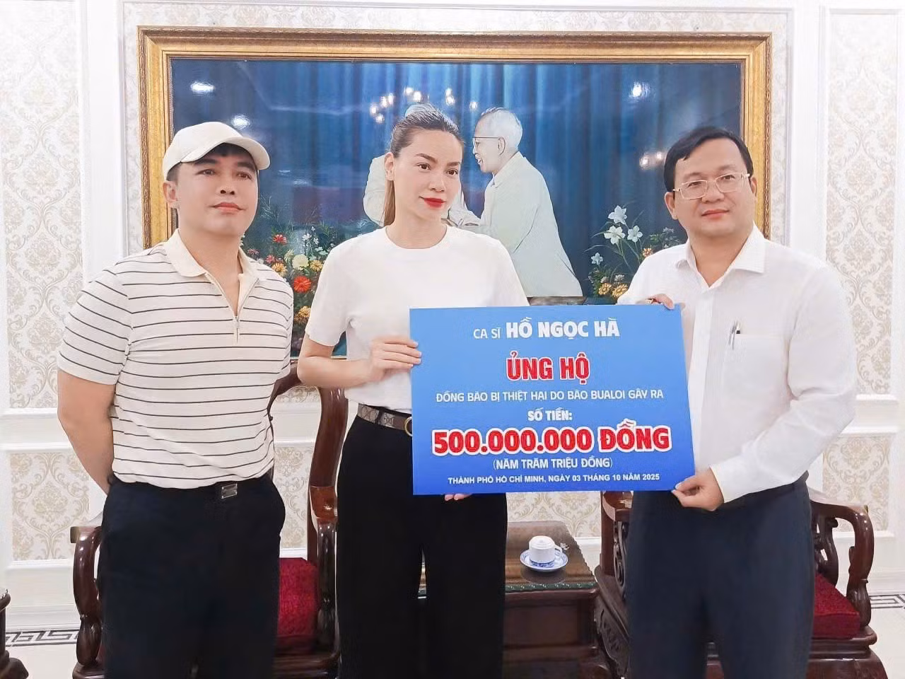 ho-ngoc-ha.jpg