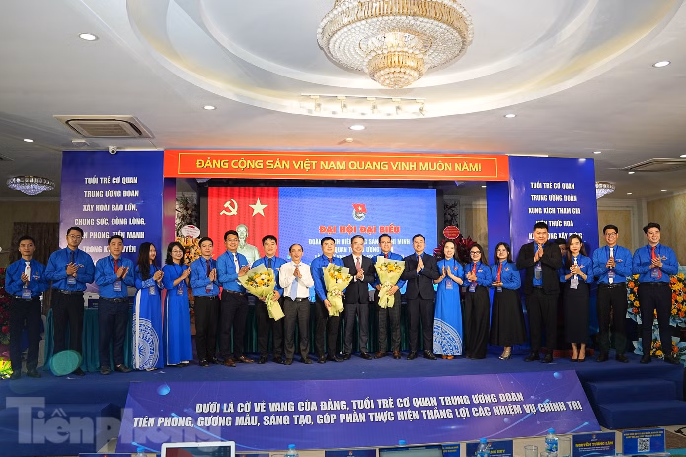 tch07243-9658.jpg