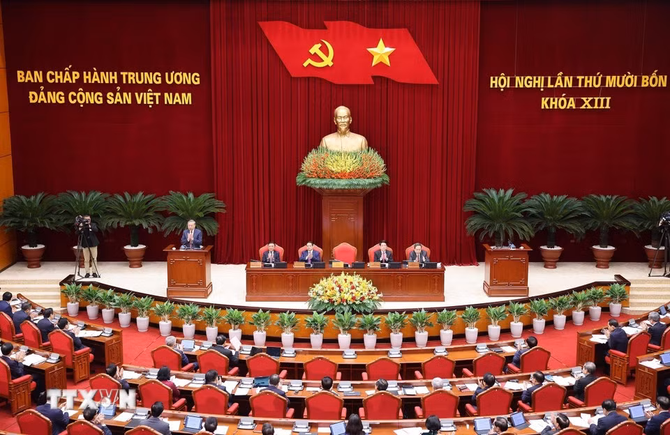 khai-mac-hoi-nghi-trung-uong-14.jpg