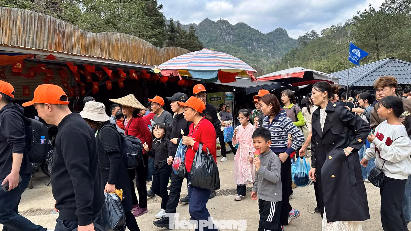 tp-duong-len-tay-bac-vo-tran-dip-du-xuan-14.jpg