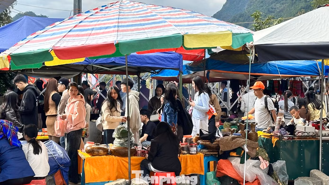 tp-duong-len-tay-bac-vo-tran-dip-du-xuan-21.jpg