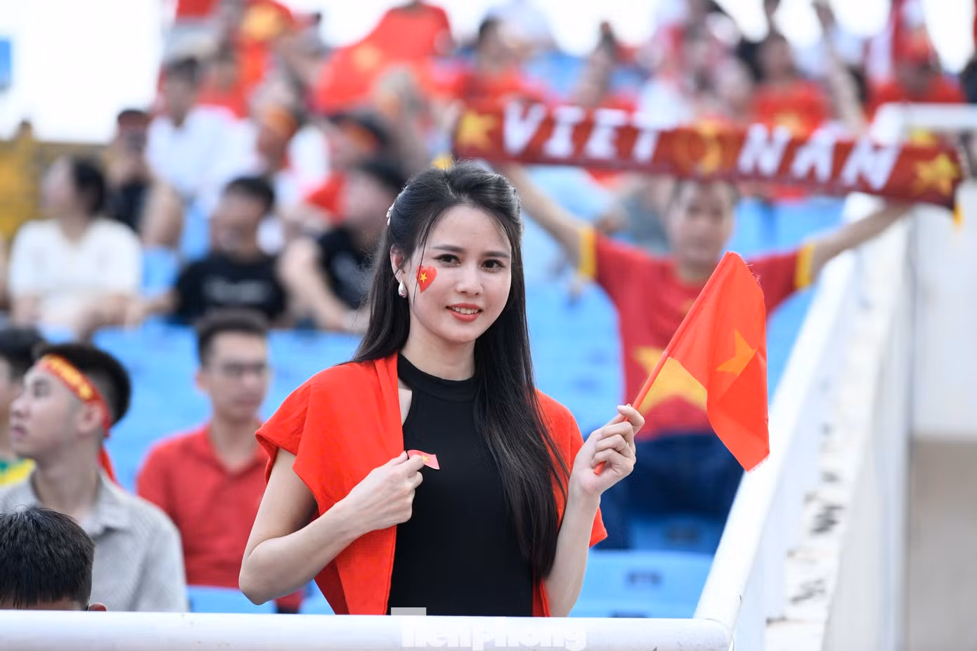 tp-bong-hong.jpg