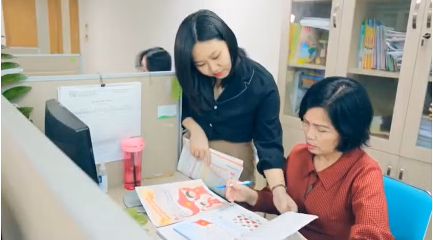 hanh-trinh-lam-sach-giao-khoa.jpg