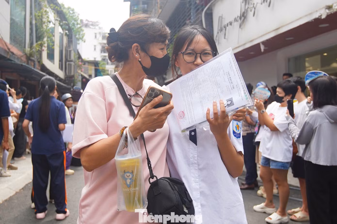 tp-c_z7934425451011-a8954cab42845b0c1123f15dd383027a.jpg