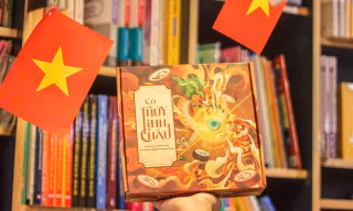 Chàng trai Gen Z kể chuyện văn hoá Việt qua Cờ Thuỷ Tinh Châu