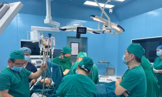 Phẫu thuật khẩn tại đặc khu Côn Đảo cứu thanh niên bị đứt đôi quả thận