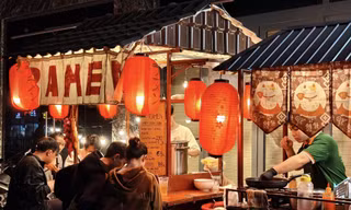 Yatai Ramen: Khi các hàng mì ‘phủ sóng’ đường phố Sài Gòn