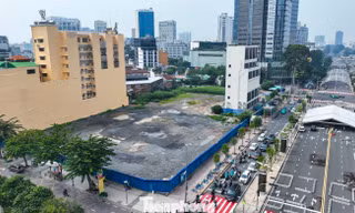 TPHCM ra tối hậu thư cho khu 'đất vàng' Thương xá Tax