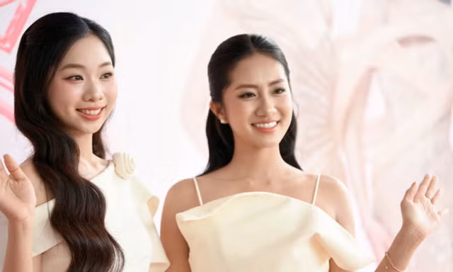 Hoa hậu Hà Trúc Linh gặp gỡ, truyền cảm hứng cho nữ sinh Đại học Thái Nguyên