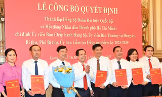 Chủ tịch HĐND TPHCM Võ Văn Minh nhận thêm nhiệm vụ