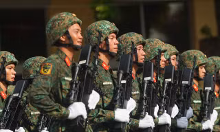 Nhịp quân hành trên phố, triệu trái tim hòa ca 