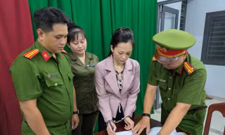 Bắt khẩn cấp chủ cơ sở nha khoa hành hung khách hàng ở TPHCM 
