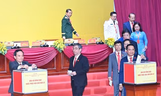 Đại hội Đảng bộ TPHCM lần thứ I: Đại biểu ủng hộ đồng bào bị lũ lụt hơn 350 triệu đồng
