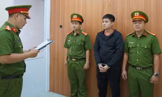 Vay tín dụng đen 20 triệu, người phụ nữ phải trả hơn 400 triệu đồng